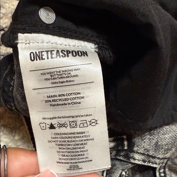 One Teaspoon Shorts Black Acid Wash Jean - Picture 12 of 15
